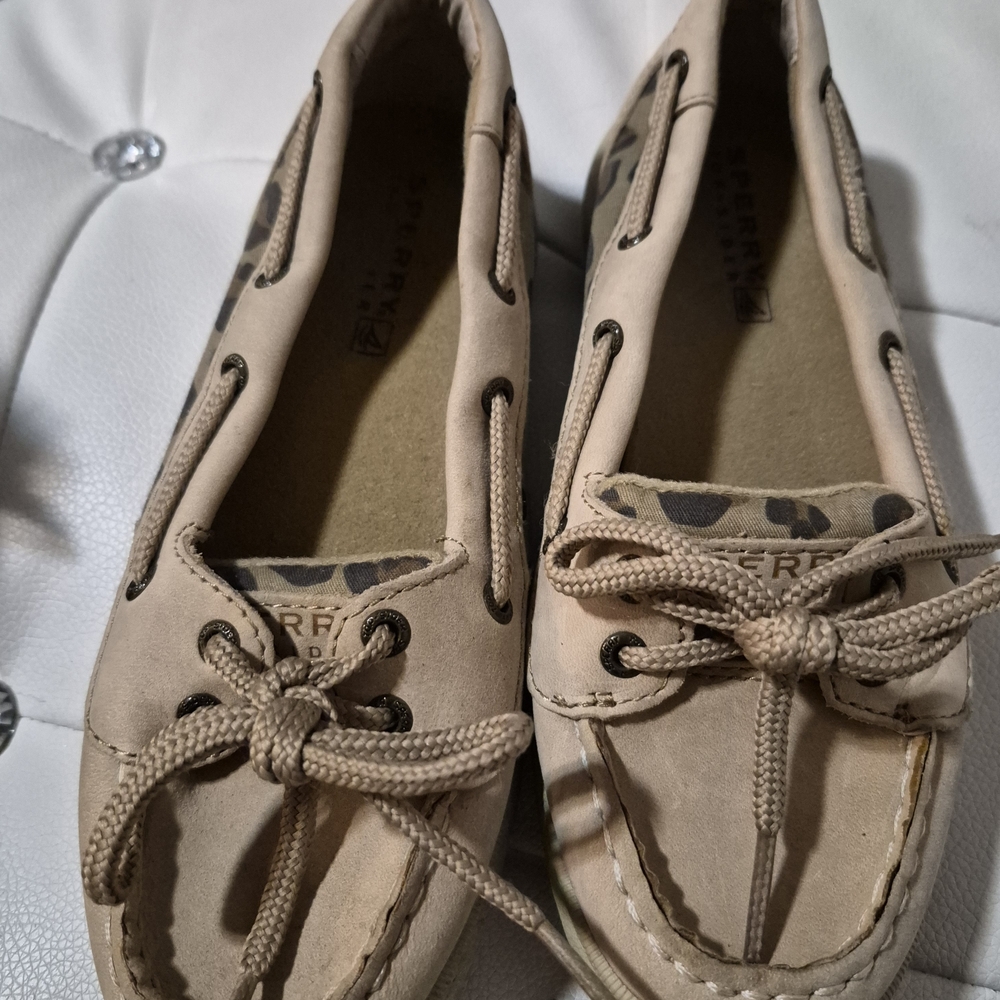Sperry Kids Moccasins in Tan